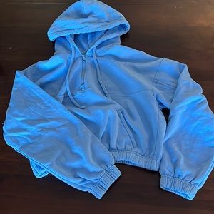 Alo Yoga Cropped Sweatshirt, Size Xs, Blue
